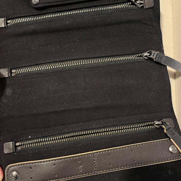 Tumi leather and Gray jewelry roll Minimalist Design - Picture 2 of 3